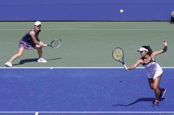 半岛体育链接-球员的训练排期紧凑，为保持最佳竞技状态