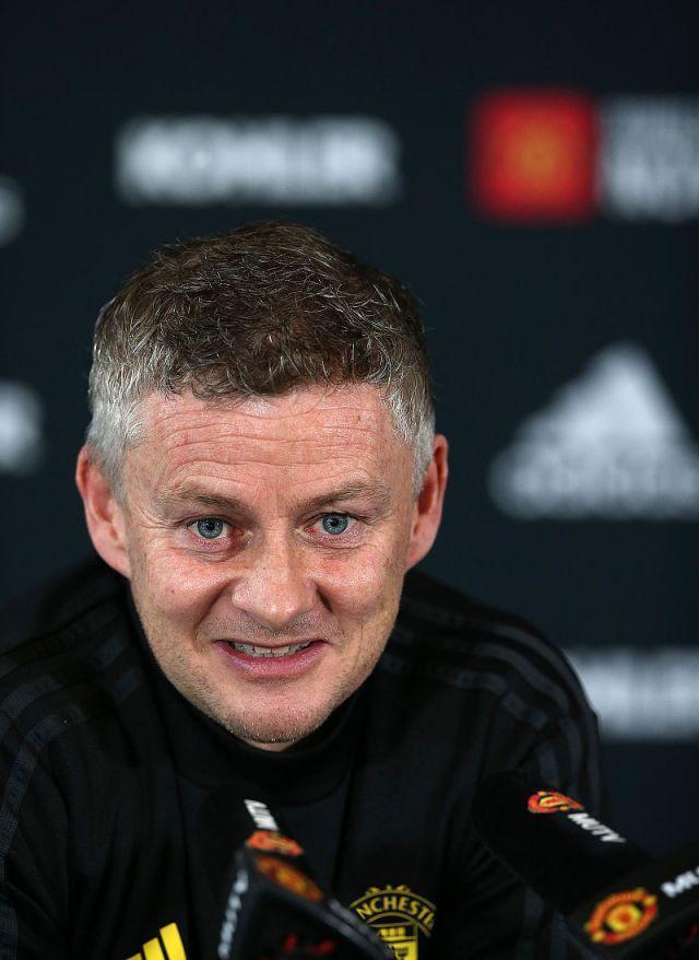 都灵球迷失望不已,期待新主帅马上扭转局势 都灵球迷失望不已,期待新主帅马上扭转局势