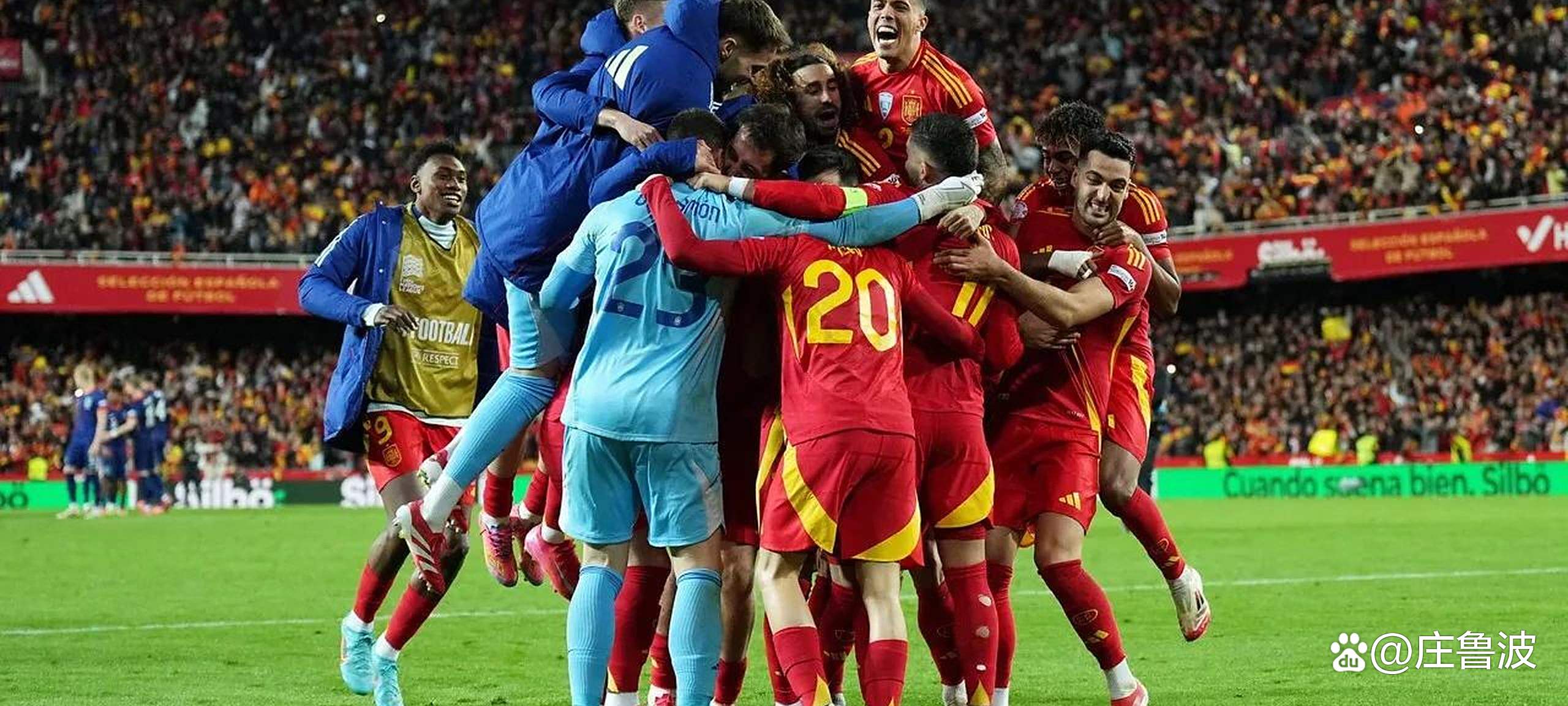 赛场上的豪强对阵，角逐激烈异常