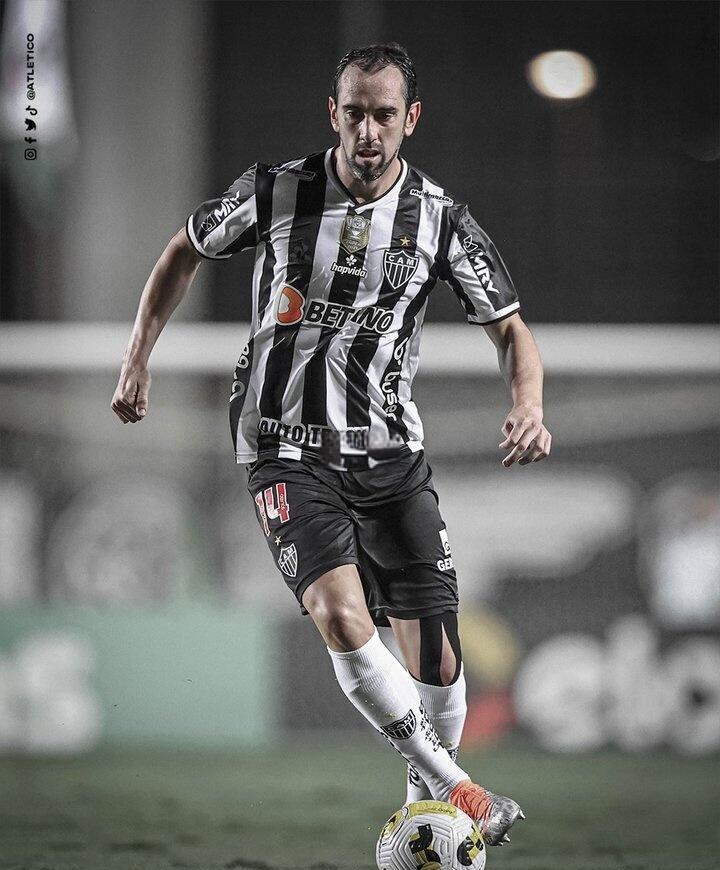 包含戈丁在西甲的表现备受瞩目，成为马德里竞技不可或缺的防线的词条