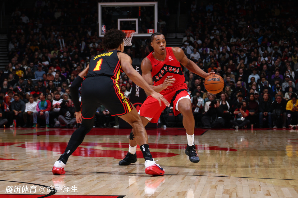 雄鹿主场击败猛龙继续领先的简单介绍